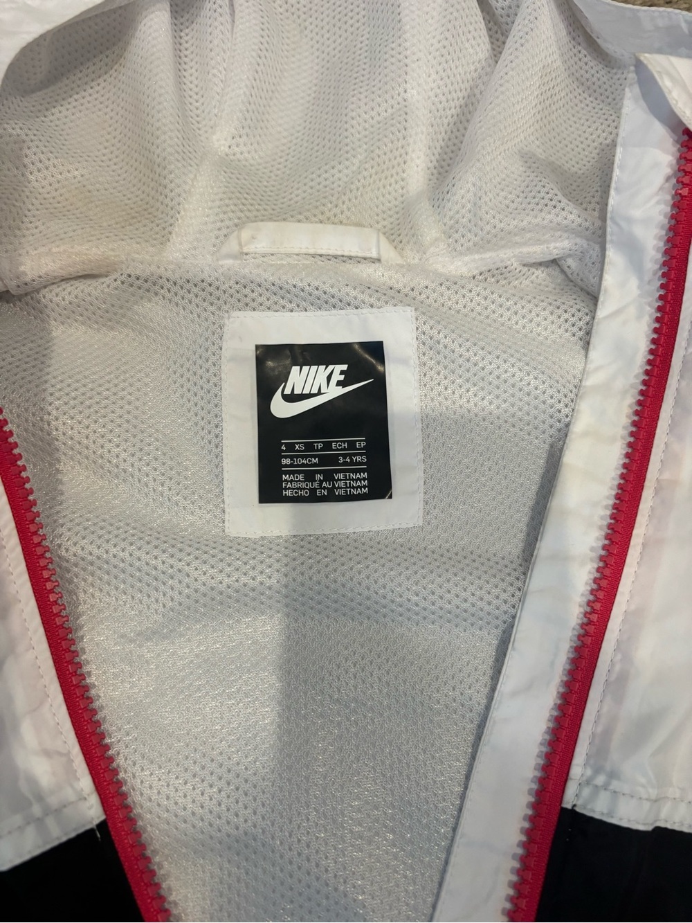 Girls Nike White and Black Hooded Windbreaker with Pink Accents - Picture 4 of 6